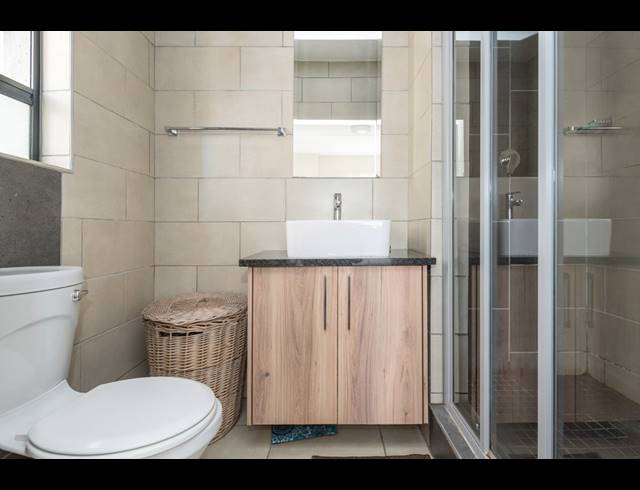 2 BEDROOM APARTMENT TO LET IN EDENBURG